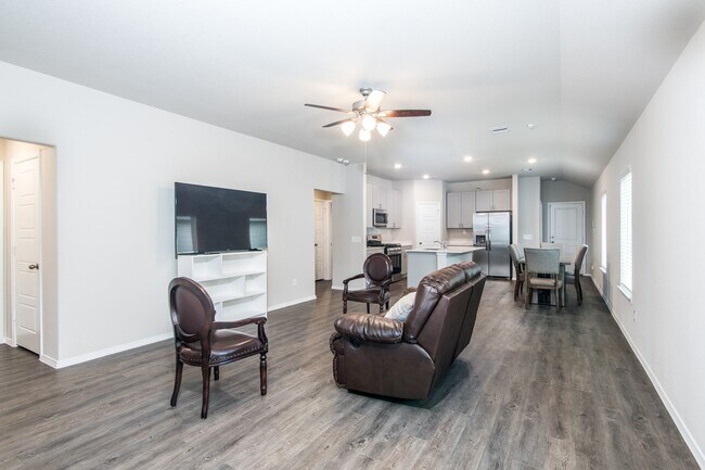 Photo - 11599 Lazy Oak Crk Dr