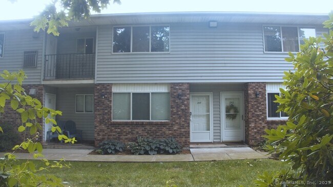 Building Photo - 140 Thompson St Unit APT 24F