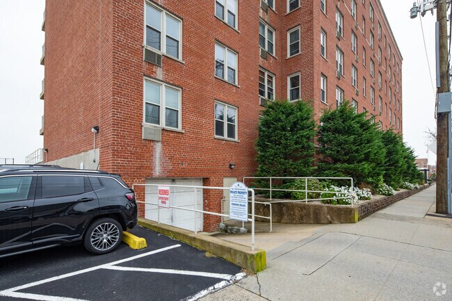 Photo - Seaview Terrace Co-Op
