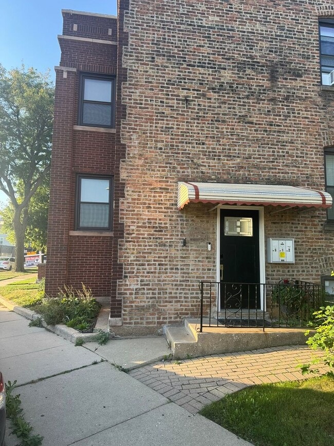 Building Photo - 3436 N Central Park Ave Unit 1