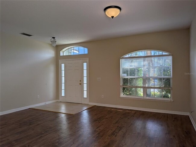 Photo - 112 Islamorada Way