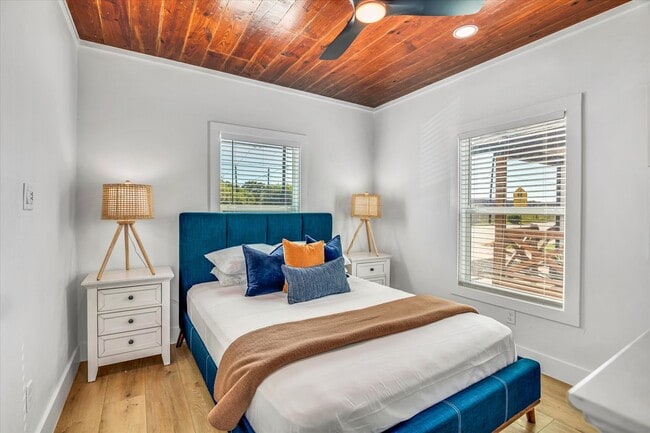 Photo - 1311 53rd St