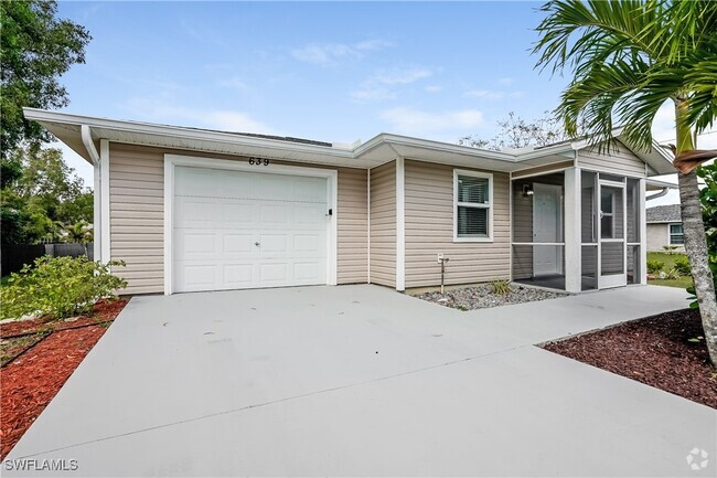 Building Photo - 639 SW 4th Terrace Rental