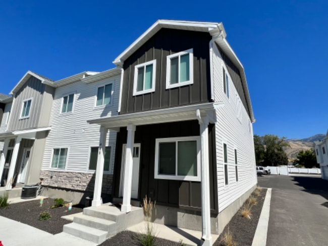 Photo - 465 N 30 Casa Adosada