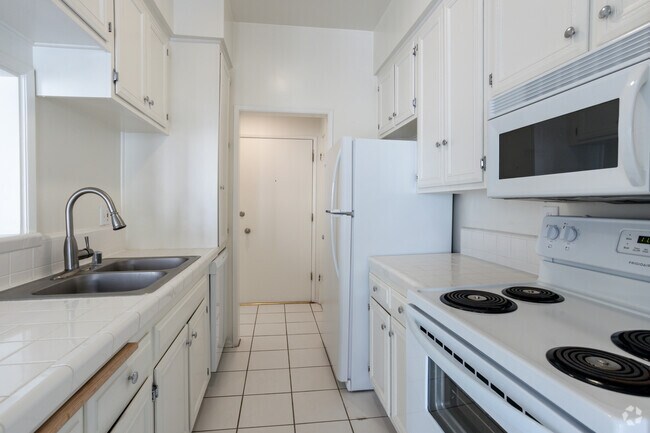 KITCHEN - 1380 Midvale Ave. "The Mini Mission"