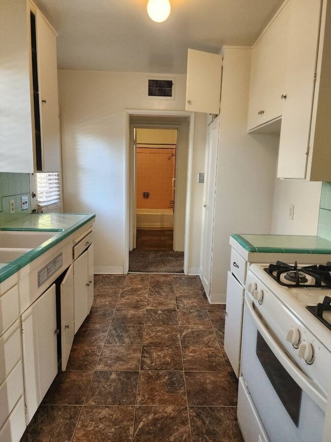 Photo - 2908 Sunset Ave Unit 2908