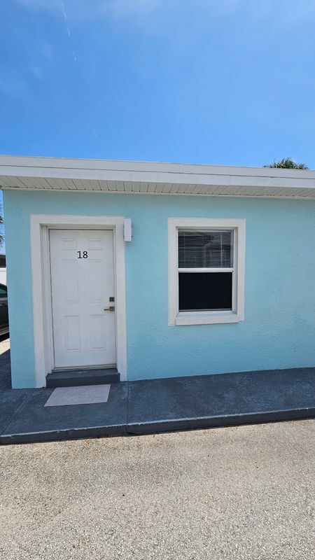 Photo - 2700 Jimmy Buffett Mem Hwy Apartamento Unidad 18