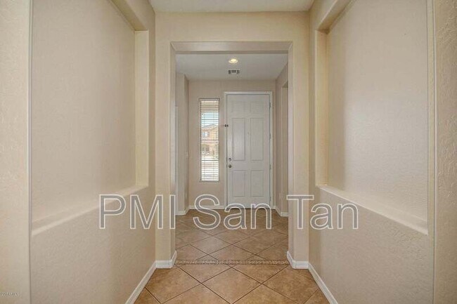 Photo - 21319 E Alyssa Rd