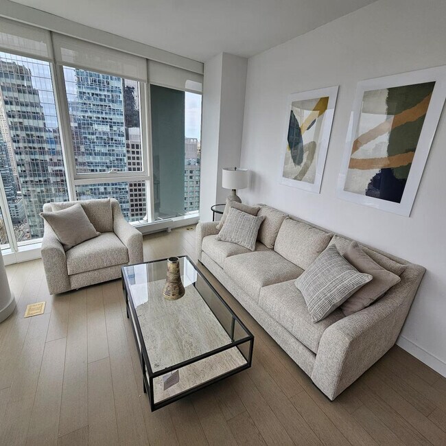 Photo - 1626 Broadway Unit ID1461706P