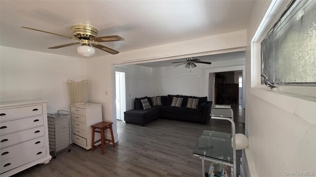 Photo - 208 Glenmere Rd