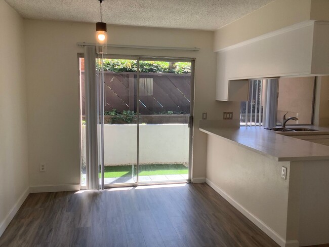 Photo - 2 Bedroom 2 Bath Single Story Condo in Mission Valley- Park Villas North Unidad A