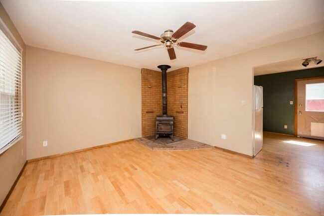 Photo - Corner-Lot 3 bed/2 bath Ranch in West Fort Collins