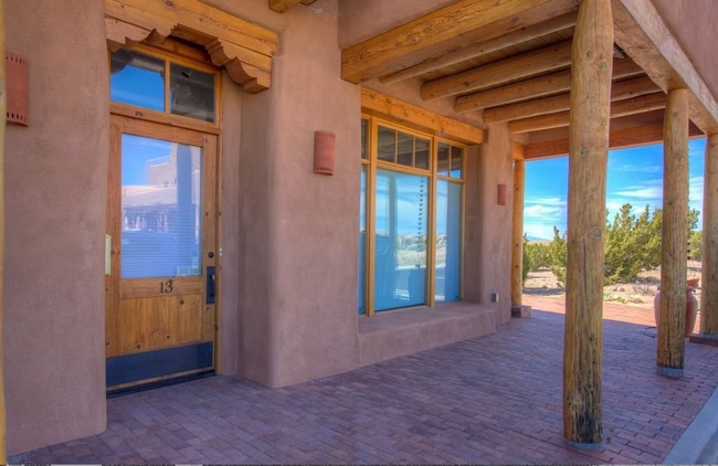 Building Photo - 13 Plaza Nueva Unit B