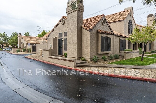 Photo - 3491 N Arizona Ave