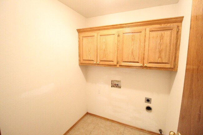 Photo - 620 Eastview Dr