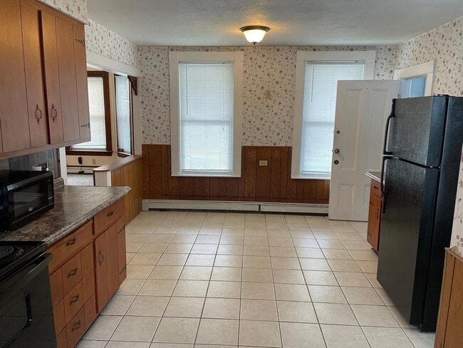 Photo - 61 Cushing St Unit 1