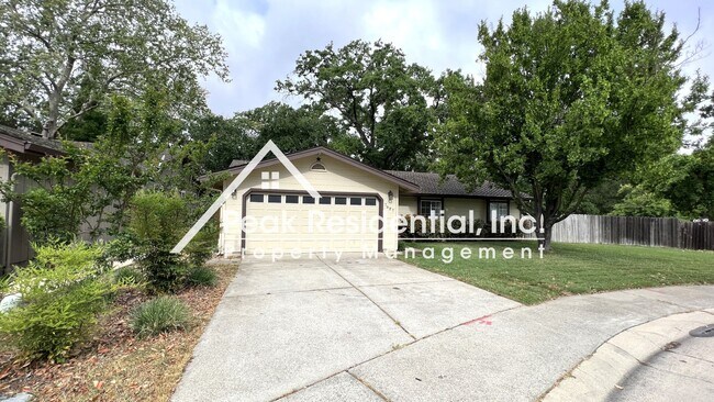 Photo - Very Nice 3bd/2ba Citrus Heights Home with 2 Car Garage - Must See!