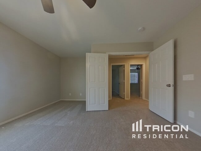 Photo - 23966 W Hadley St