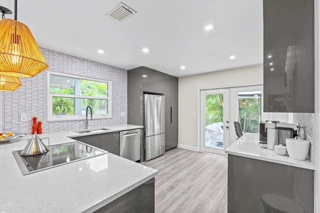 Photo - 2474 Bedford Mews Dr