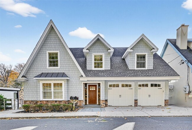 Photo - 165 Piermont Ave