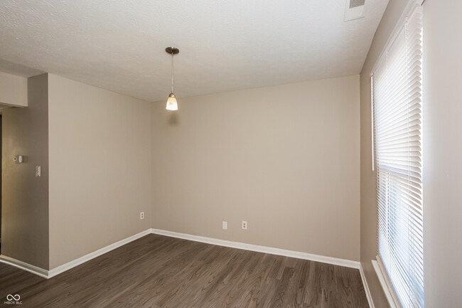 Photo - 6002 Tybalt Dr