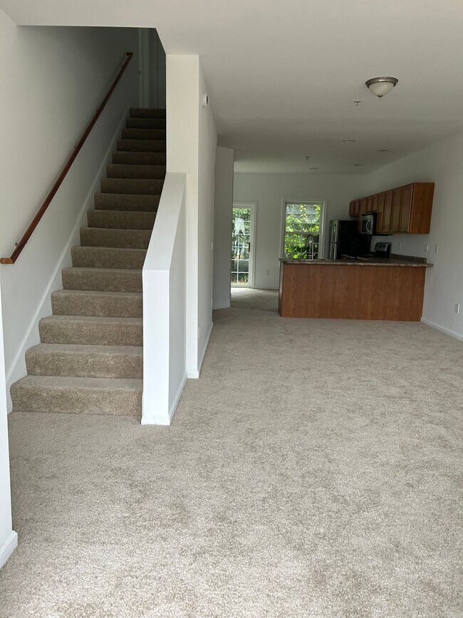 Photo - 110 Trinity Cir