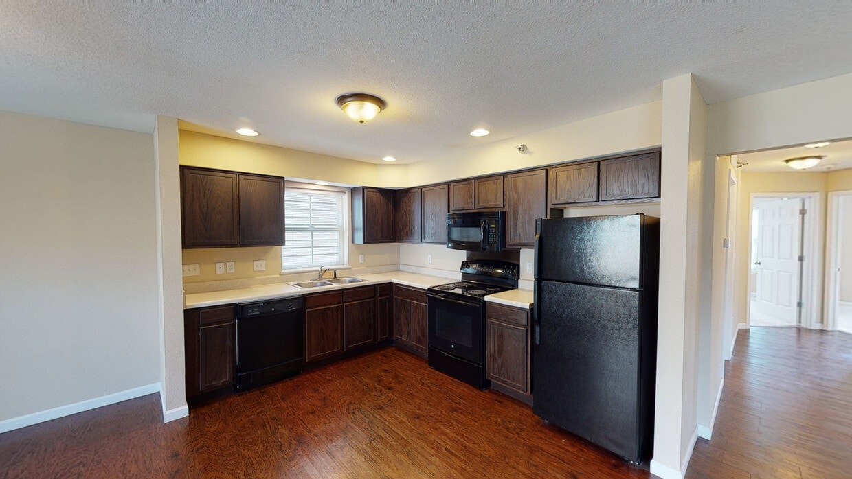 Photo - Aurum Apartments