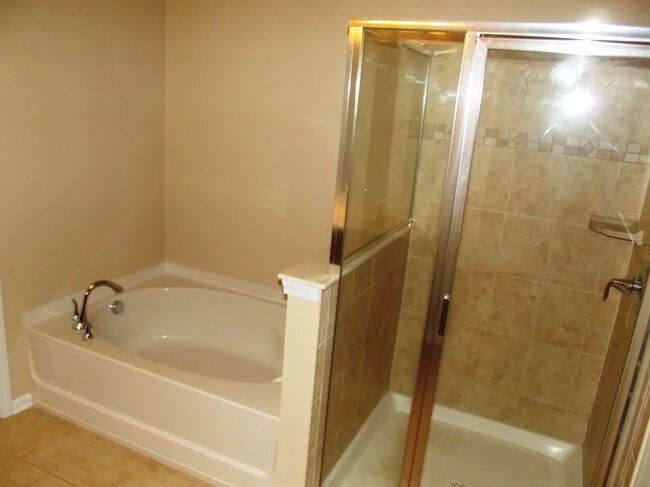 Photo - 9982 Evergreen Terrace Drive