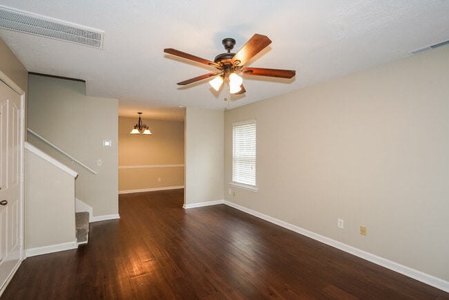 Photo - 274 Bill Stewart Blvd