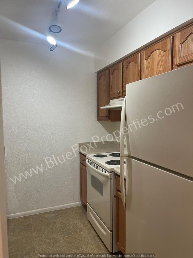Photo - 1600 N Wilmot Rd Unit 235