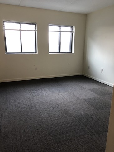 Photo - 176 Broadway