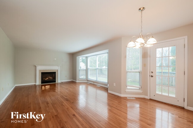 Photo - 16706 Babler View Dr