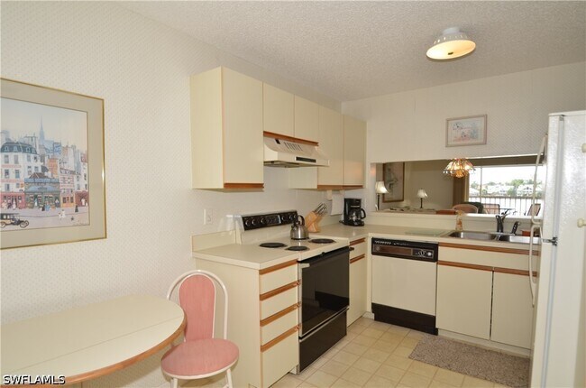 Photo - 10682 Gulf Shore Dr Unit 304 C