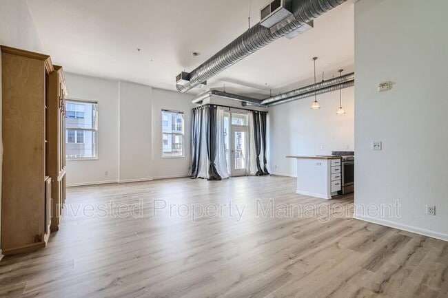 Building Photo - 2501 15th St Unit #3B