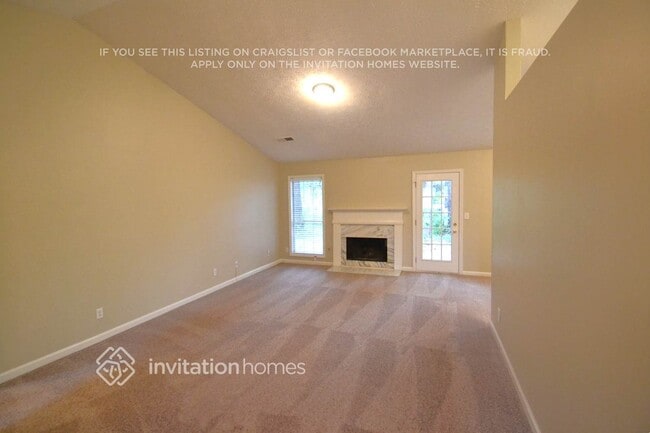 Photo - 765 Kibbe Cir NW