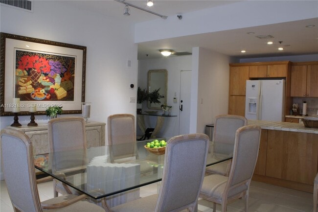 Photo - 201 Crandon Blvd Unit 439