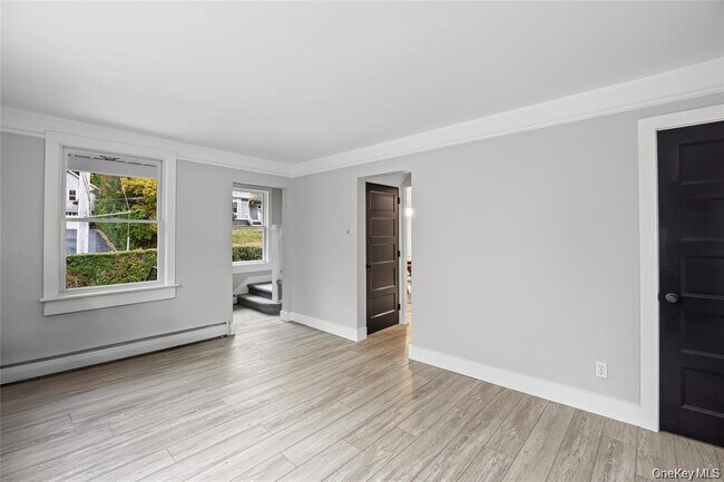 Photo - 122 Liberty Ave