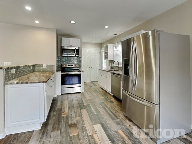 Photo - 1117 Woodbriar St