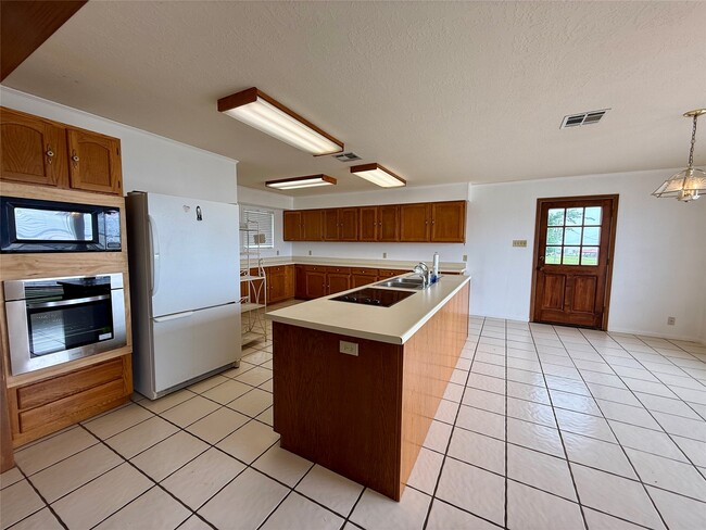 Photo - 337 W Cattle Dr