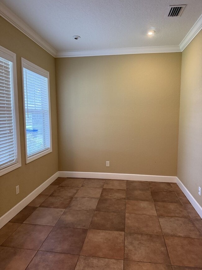 Photo - 3613 Summerlin Ave
