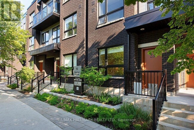 Photo - 15 Brenthall Ave