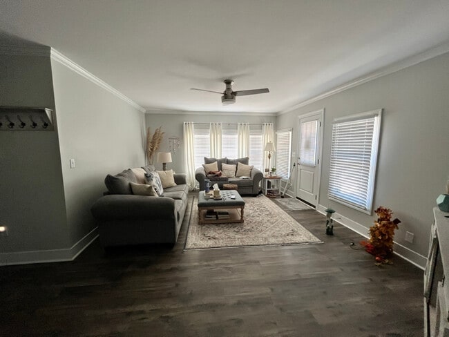 Photo - 9916 N Nash St