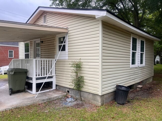 Photo - One Bedroom /One Bath House