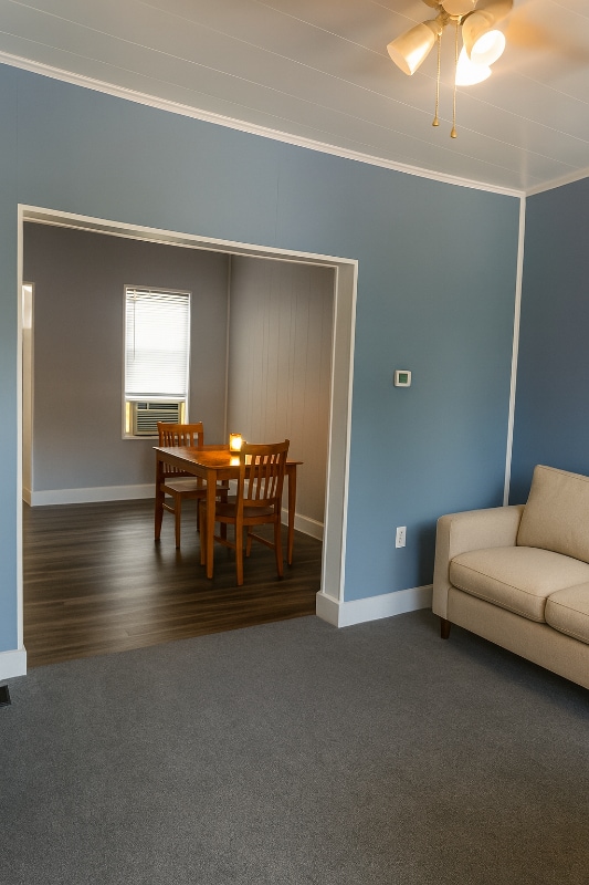 Photo - 104 1/2 Rose St