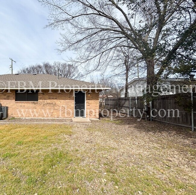 Photo - 1211 Old Bardwell Rd