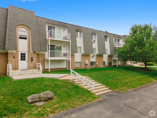 Building Photo - East Shore Apartment Homes