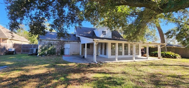 5312 Palm Dr