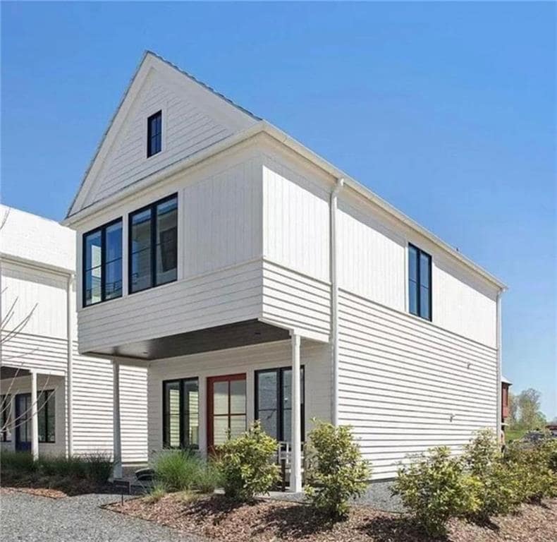 Photo - 167 Ravenhurst Ln