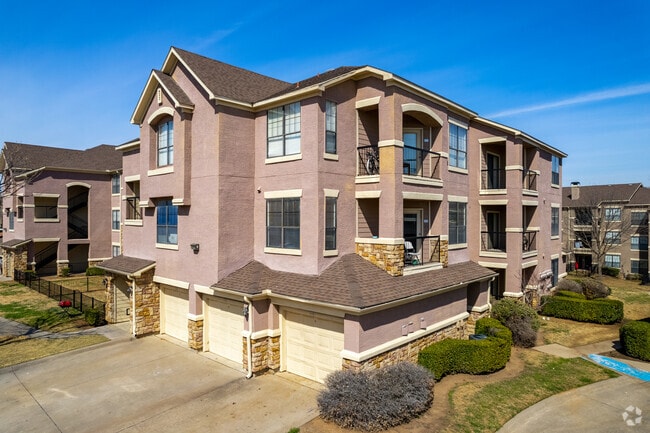 Photo - Villas of Vista Ridge