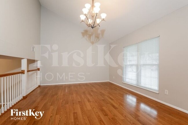 Photo - 846 Vlg Mdw Dr